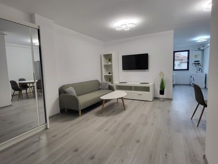 Apartament 2 camere decomandat et. 1 bloc nou ! - Poză 1
