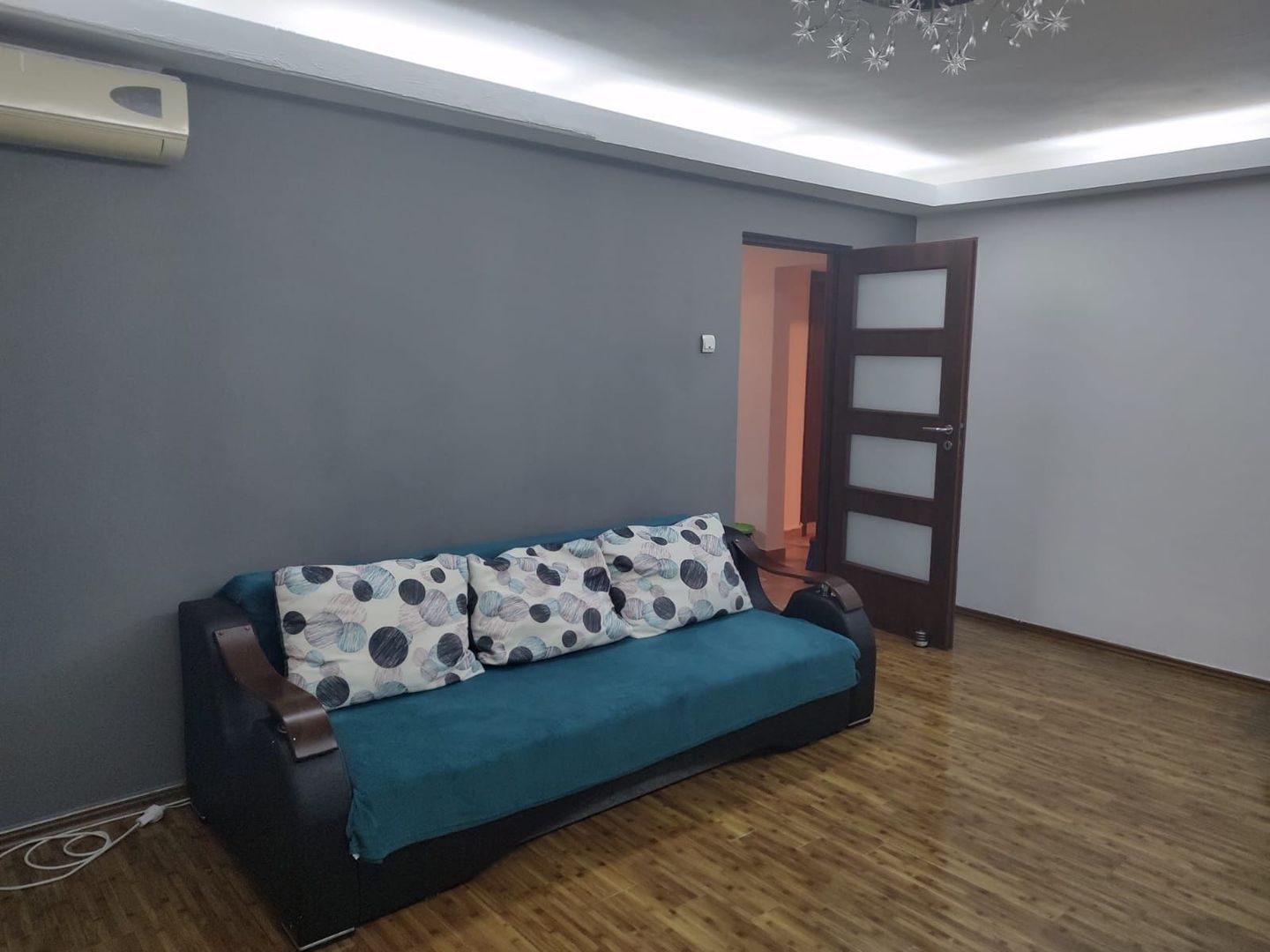 Apartament 3 camere | APUSULUI | BLOC REABILITAT | METROOU - Poză 1