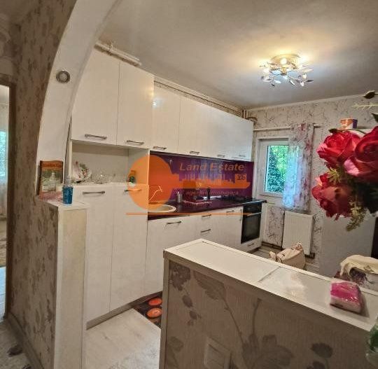 3 camere – Parter, 64 mp - Dristor - Poză 8