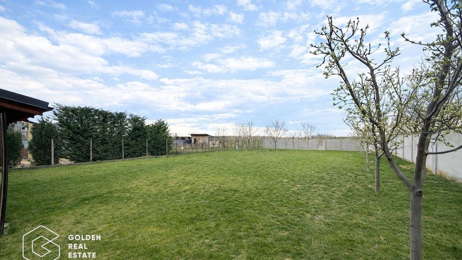 Vila la cheie, 3 camere Mandruloc, 1055mp teren, garaj, la 13 km de Arad - Poză 16