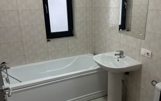 Apartament decomandat intr-o zona linistita! - Poză 7