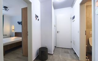 Studio Elegant în Kasper Coresi Balcon  Parcare  Boxă - Poză 10