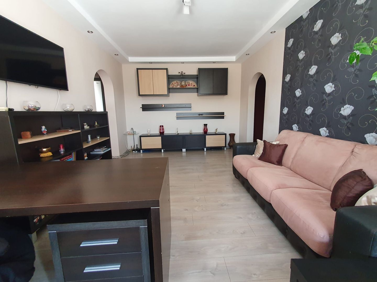De vanzare apartament 3 camere Dristor-Baba Novac - Poză 4