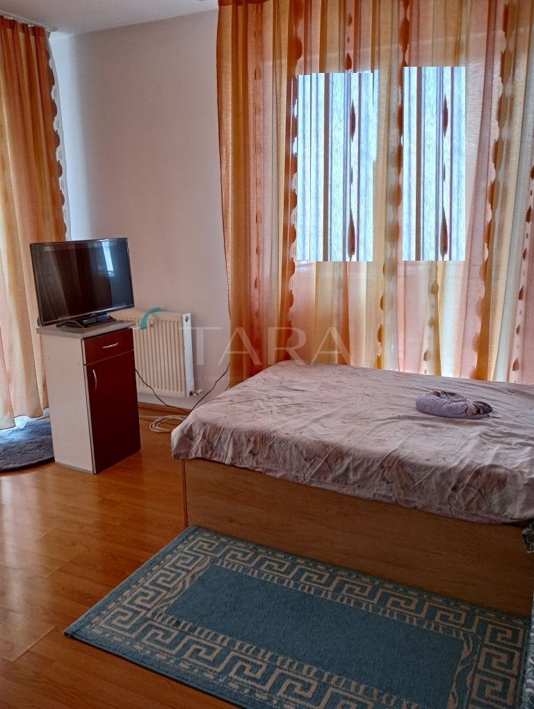 Apartament modern cu 2 camere decomandate in zona centrala Floresti. - Poză 2