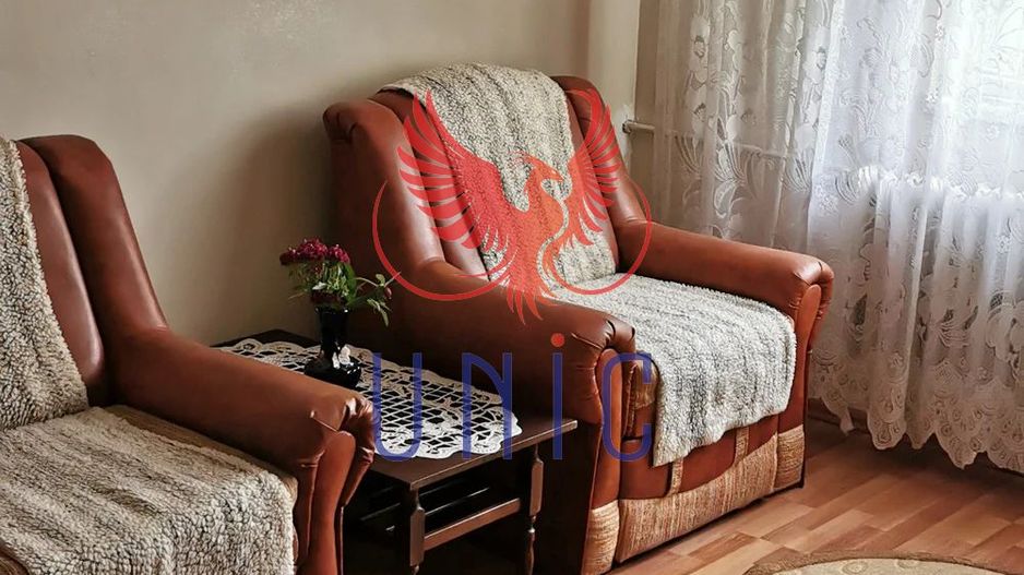 Apartament -Calea Bucuresti, etaj intermediar! - Poză 2