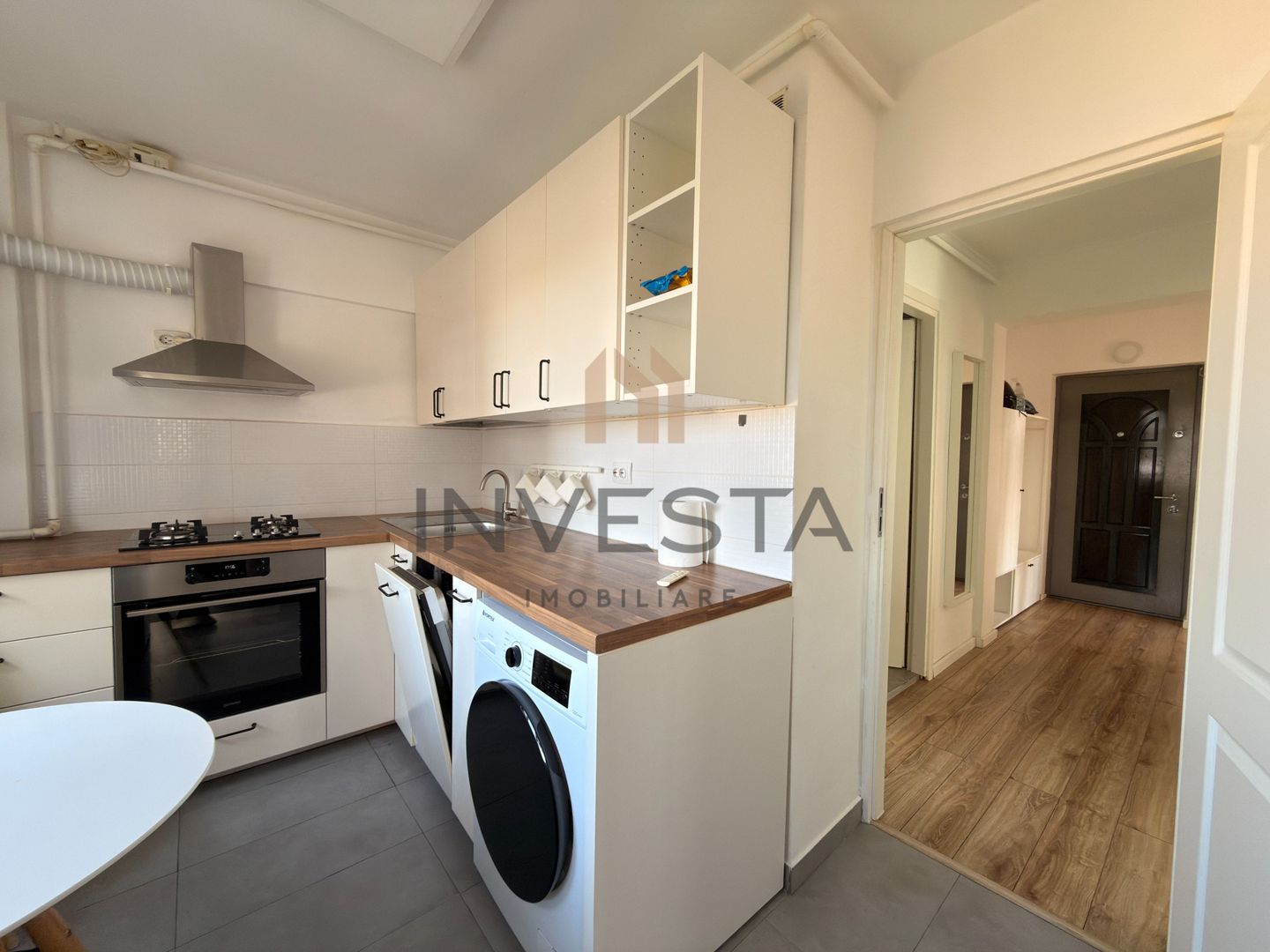 Apartament 2 camere decomandat, etaj intermediar, cartier Intre Lacuri - Poză 5