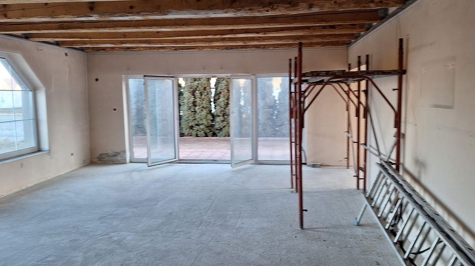 Casa singur in curte curte spatioasa zona Bartolomeu/Stupini - Poză 24