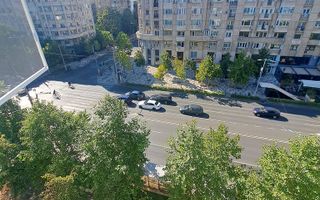 Spre închiriere apartament 3 camere - Bulevardul Decebal - Poză 8