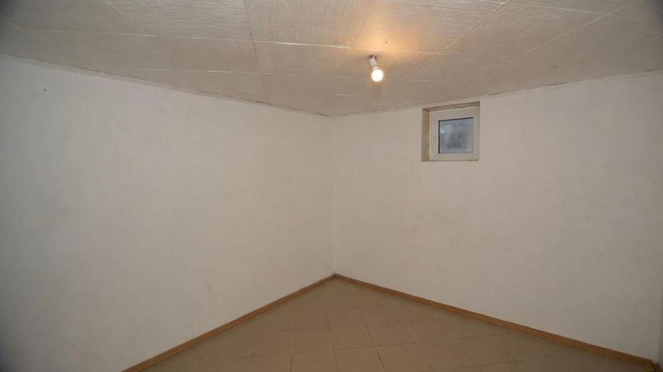 Casa + teren 742mp in Ștefănești, Argeș - Poză 5
