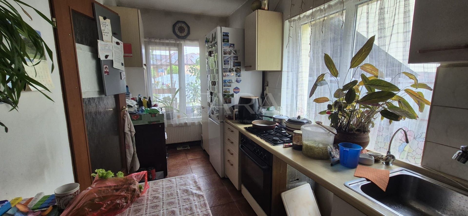Casa individuala retrasa de la traficul cotidian - Poză 3