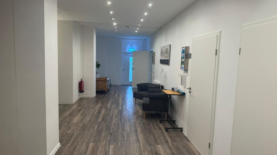 PREMIUM HEALTHCARE INVESTMENT | Guaranteed 6.77% Yield | Germany - Poză 11