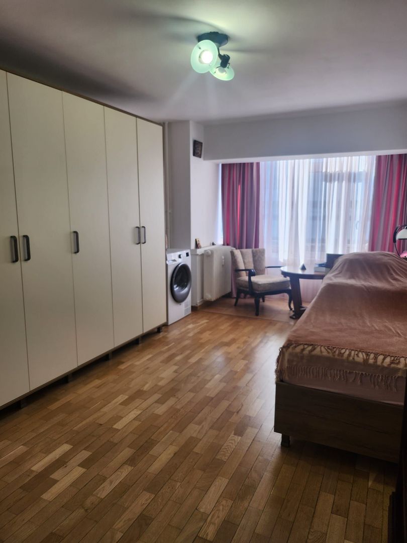Apartament 3 Camere Unirii, Vedere Biblioteca Națională | 90mp Bloc Monolit - Poză 8
