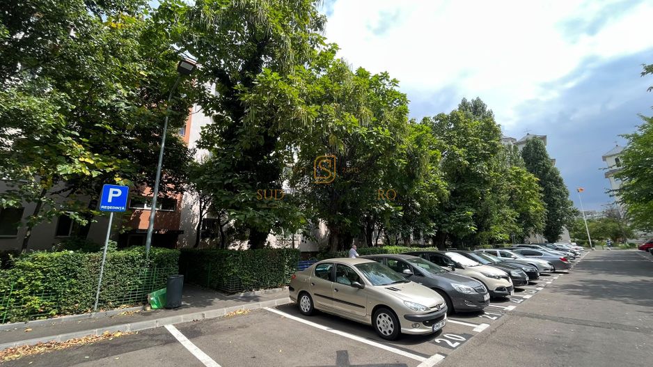 Apartament 3 camere, Strada Huedin, zona Bd. Brancoveanu - Poză 2