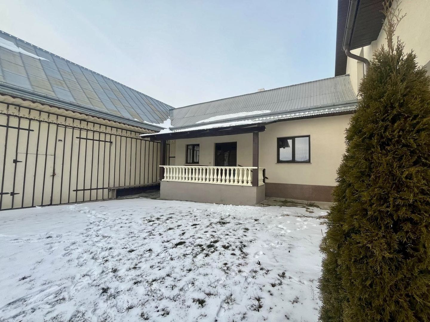 Casă spațioasă P+E+M | 43 ari teren | Mobilată & utilată | Iaslovăț - Poză 29