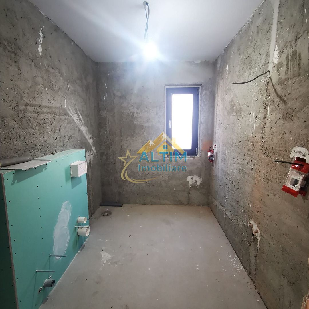 OPORTUNITATE: De vânzare - Casă nouă în cartier Izvor - Poză 12