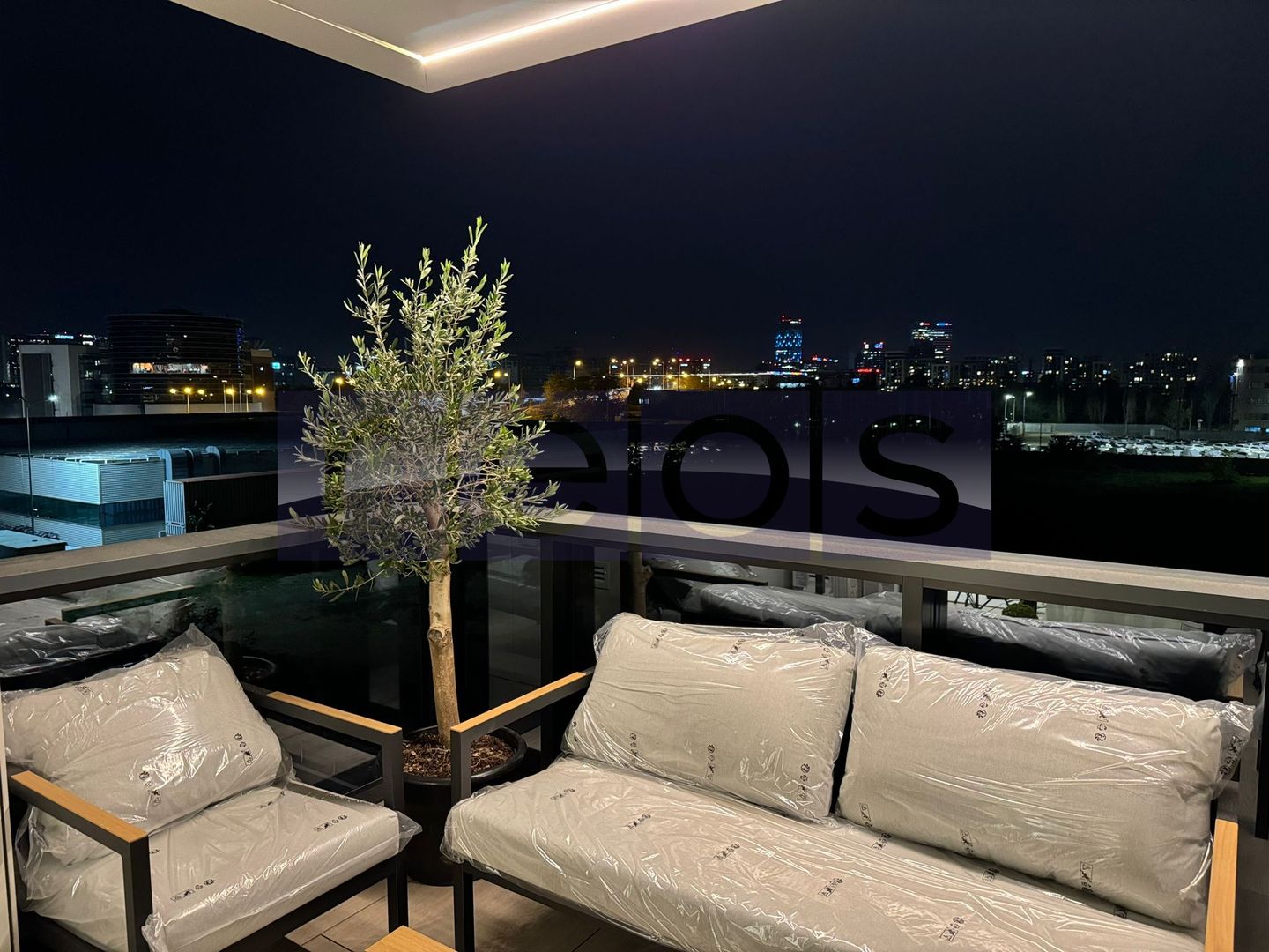 VANZARE CORTINA NORTH | 2 CAMERE|64 MP| LUX - Poză 13