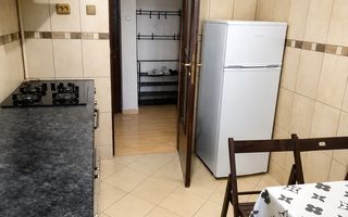 Apartament 2 camere 45 mp Podu Ros Cantemir 400 euro - Poză 4