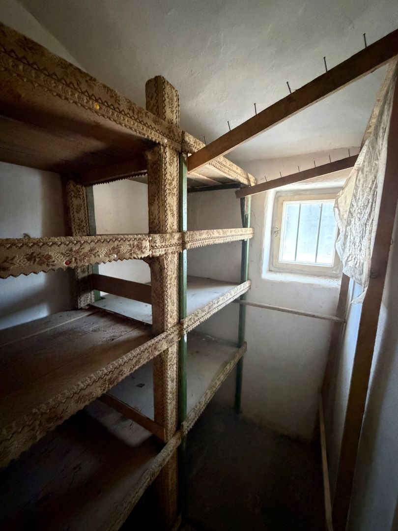 TRADITIE SI FARMEC TRANSILVANEAN-casa tradițională secuiască /COVASNA - Poză 10