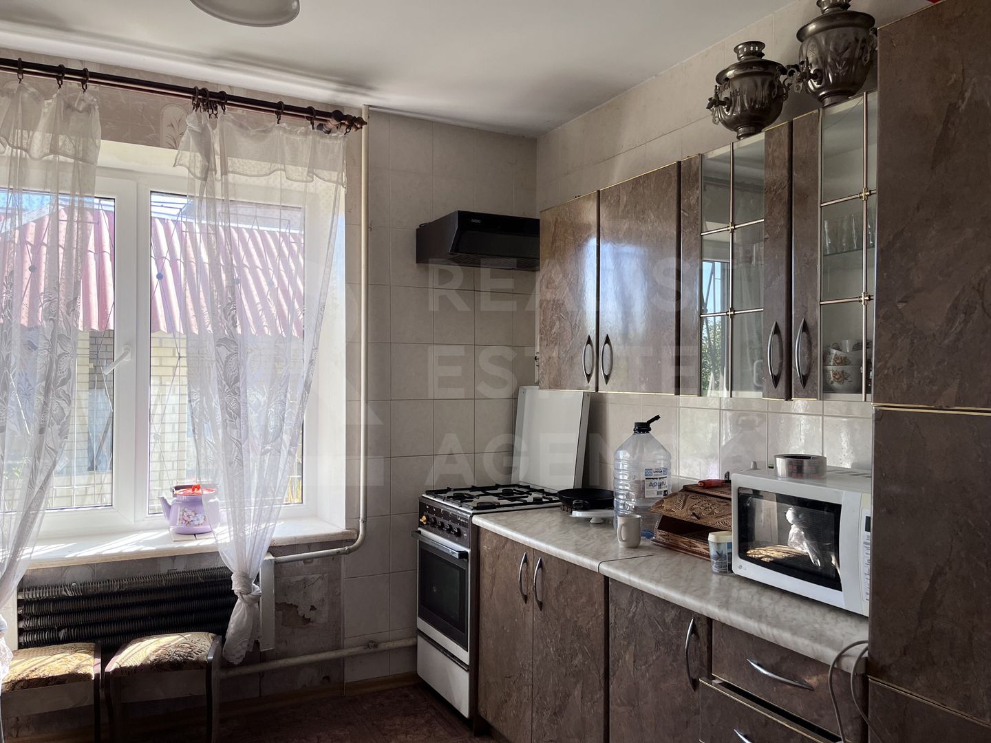 Vânzare, casă, 3 nivele, 5 camere, Strada Bucuria , Ciorescu - Poză 10