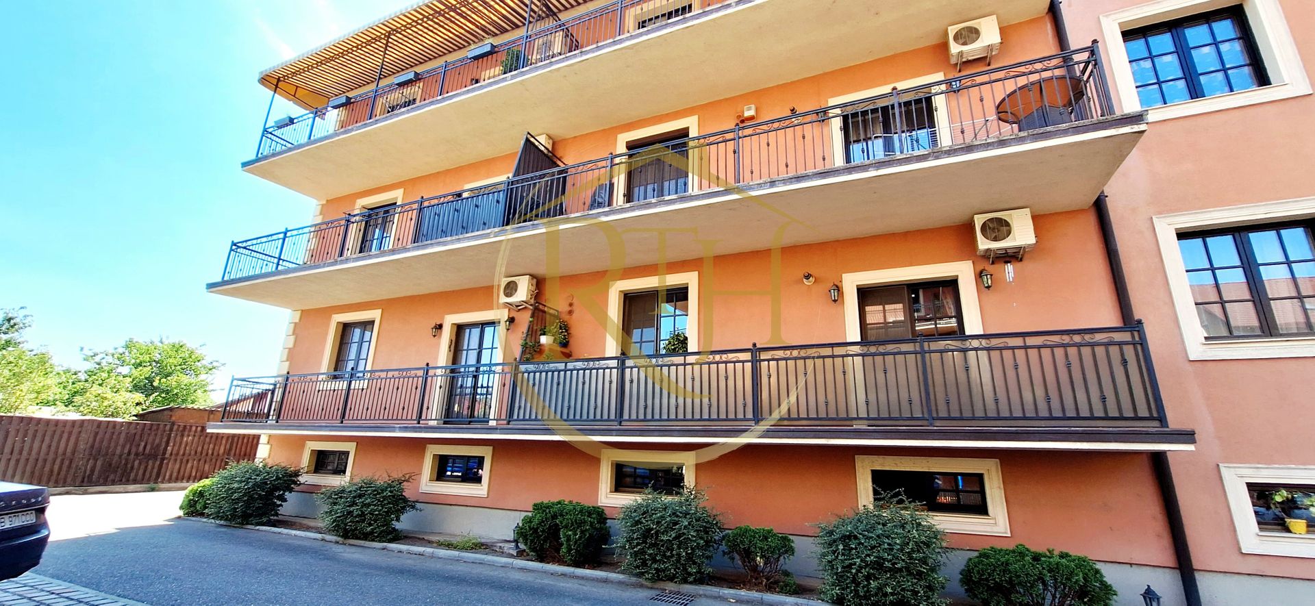 Inchiriem apartament cu 3 camere, Toscana Residence, parcare privata - Poză 19