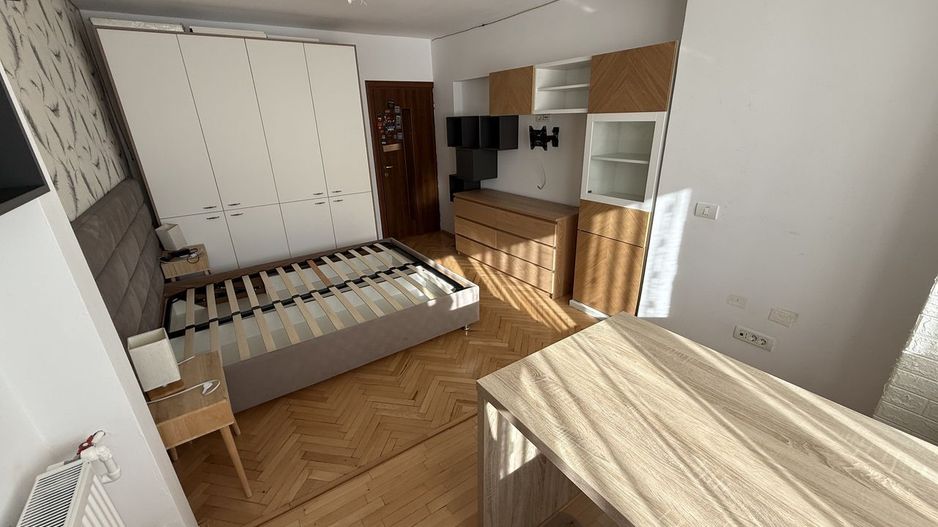 De vanzare Apartament 3 camere Piata Alba Iulia Burebista ULTRACENTRAL - Poză 2