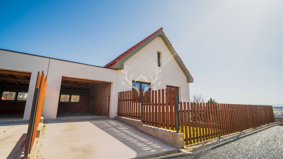 Casa individuala/cuplata prin ga, 221 mp utili, teren 523 mp - Poză 5