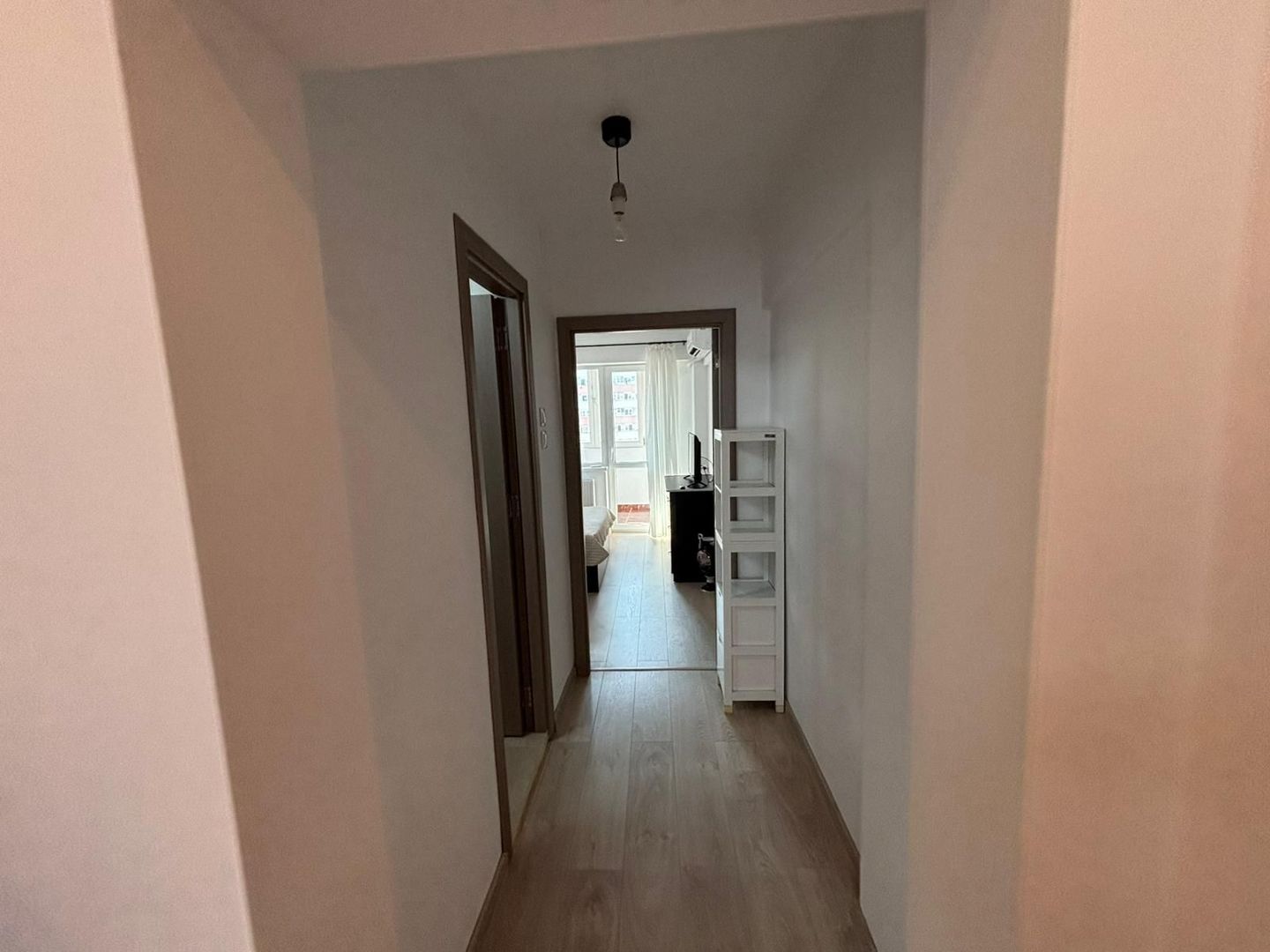 Apartament 2 camere modern, aproape de Mega Mall si metrou - Poză 11