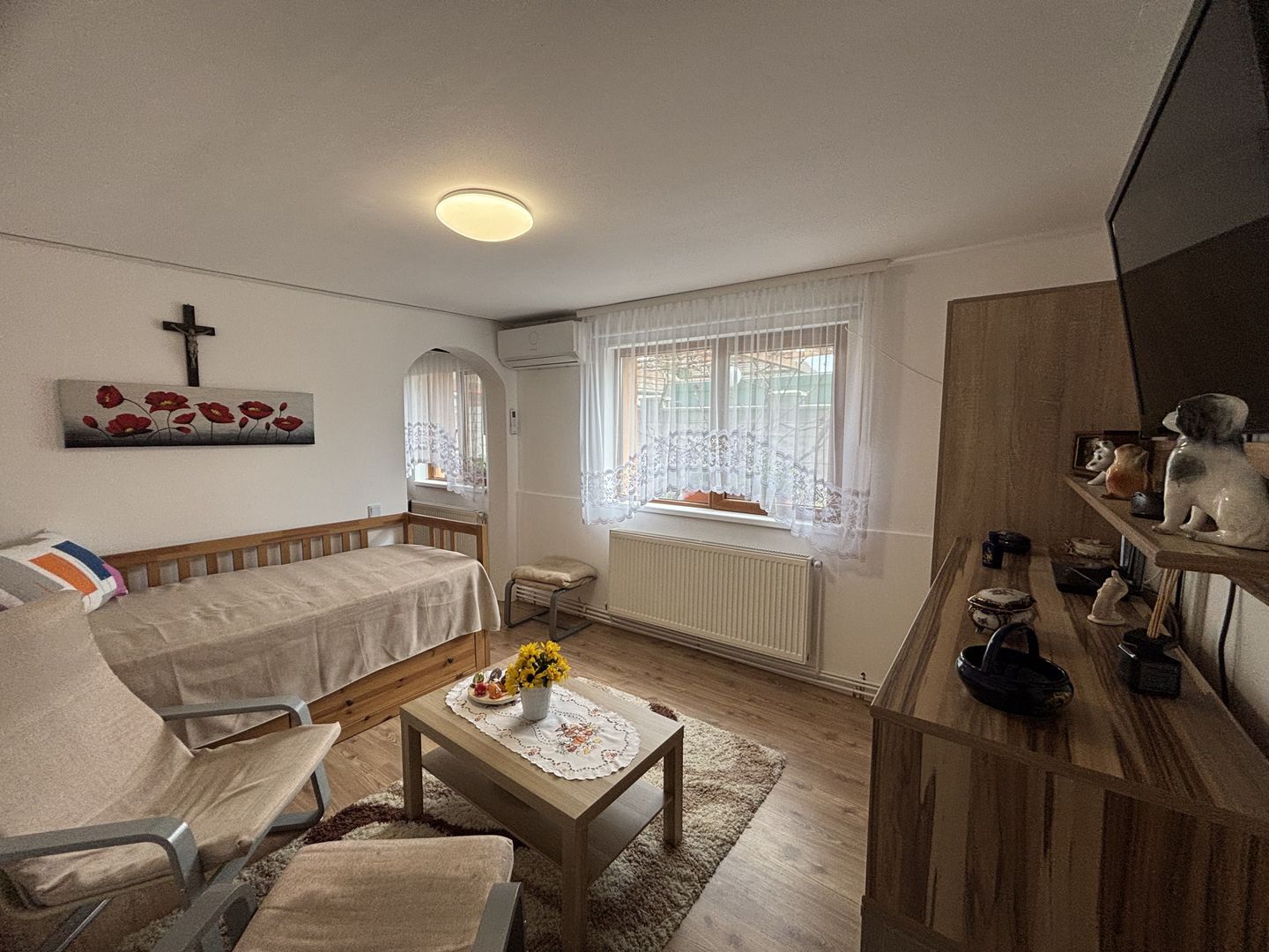 Casa de vânzare în zona Girocului - Poză 2