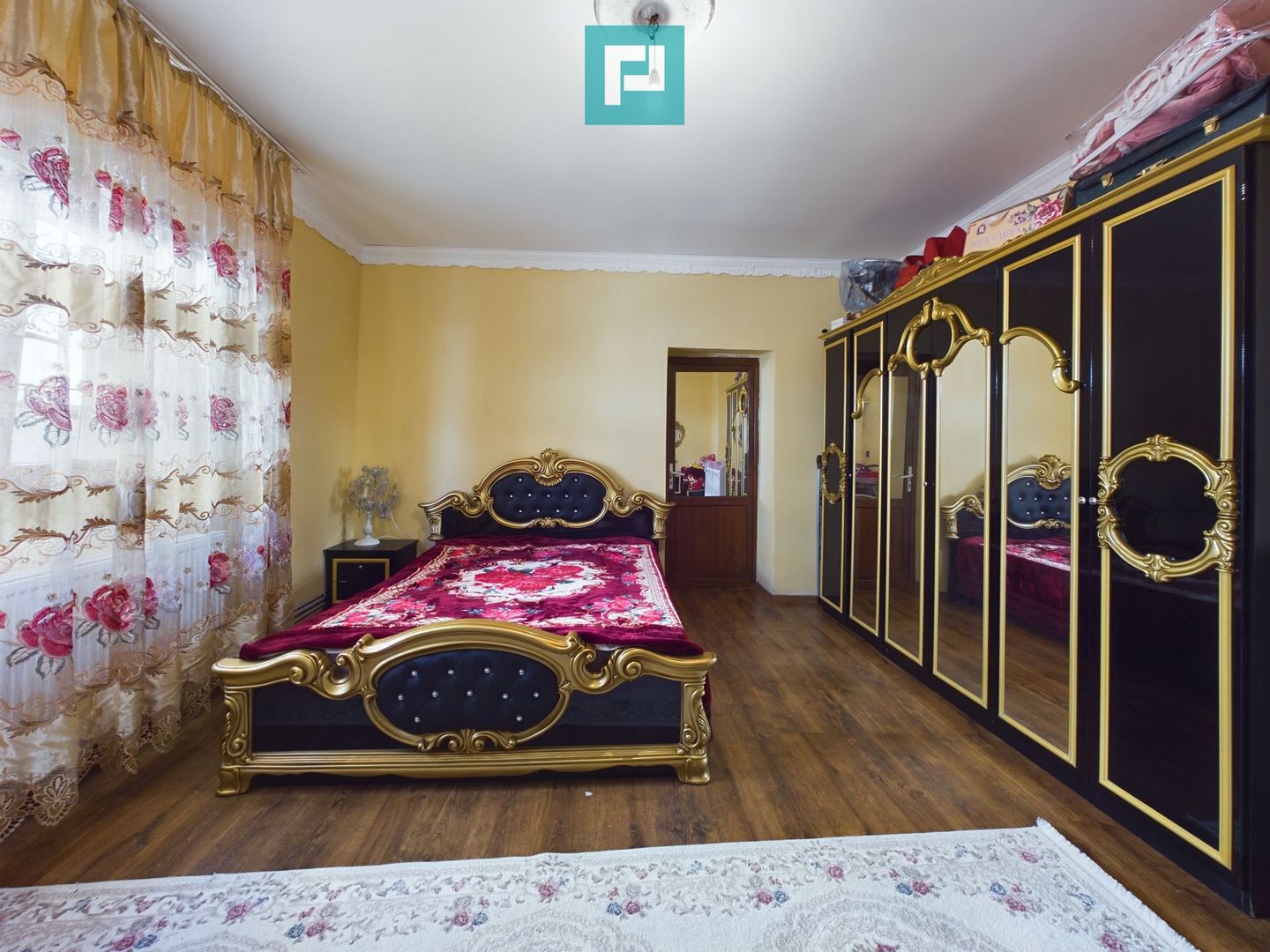 Apartament cu 2 camere la curte comună, Pârneava - Poză 6