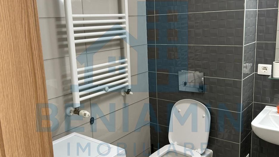 Apartament 2 camere in Top City Coresi 56mp si loc parcare plus boxa - Poză 9