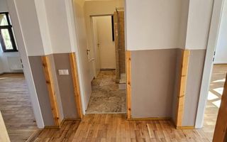 🏢 Spațiu de birouri modern – 5 camere, 3 băi – Zona Centrală, Ploieșt - Poză 6