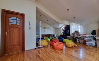 DE INCHIRIAT VILA  D+P+1+2 + CURTE | ZONA PARCUL CAROL - Poză 15