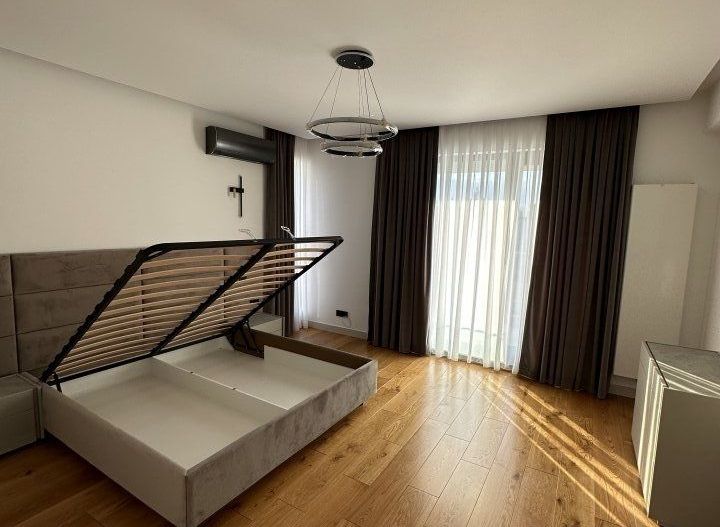 Vila de LUX cu 7 camere, NOUA, zona IANCU NICOLAE,  langa JOLIE VILLE - Poză 15