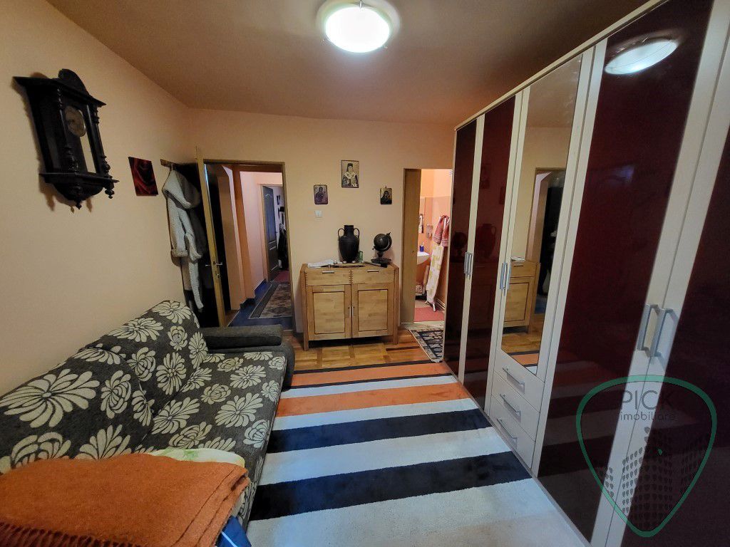 P 1063 - Apartament cu 3 camere în Târgu Mureș - cartierul Tudor - Poză 3