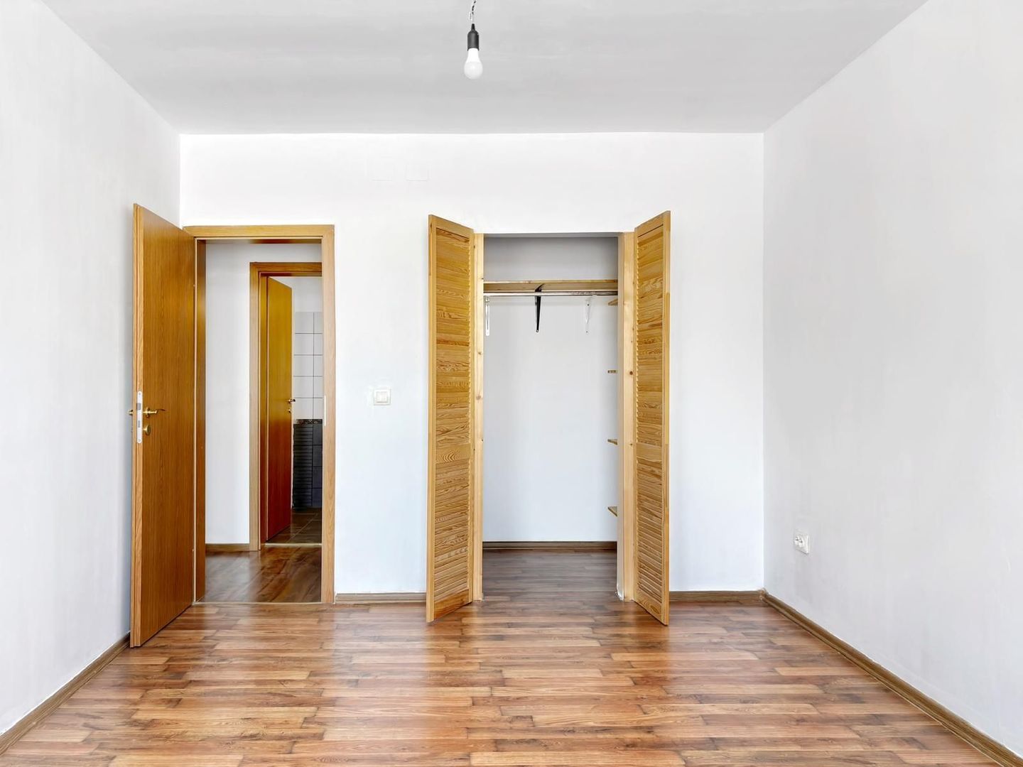 SAD | 106 MP - Pretabil Office | Spatios | Accesibil | Comision 0 - Poză 13