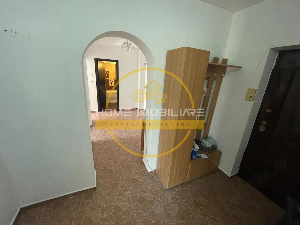 Apartament 3 Camere Decomandat Esplanada Nicolina Etaj 1 78 MP BLOC 1990 - Poză 2