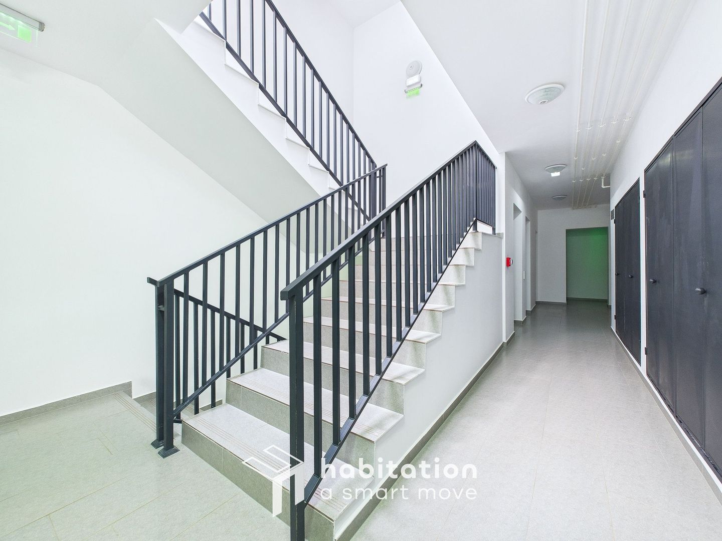 Apartament elegant si vibrant, vedere panoramicǎ ,zona Lipovei- Padure - Poză 29