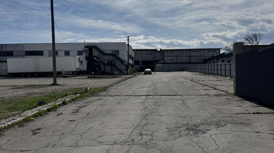Spre închiriere Autoservice Tir/Bus cu teren de 0,59 ha - Poză 14