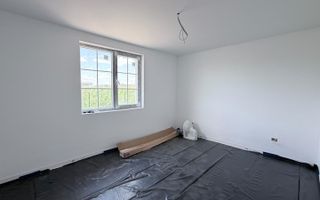 Casa Individuala - 3 camere - 1 baie - 350mp teren - Poză 8