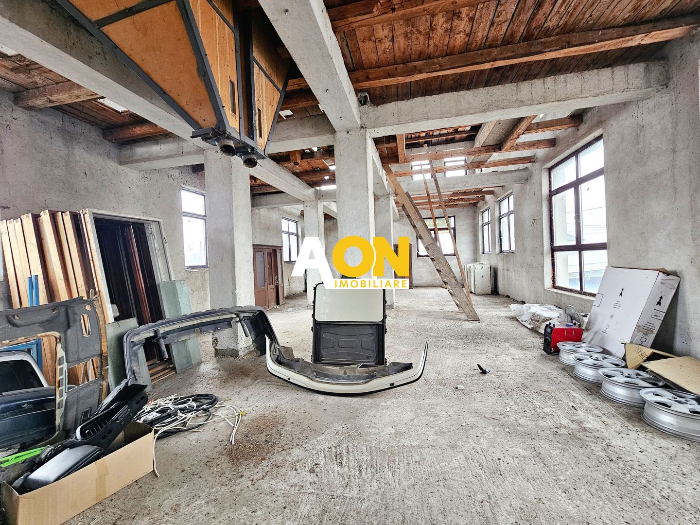 Spatiu pentru depozitare/productie/servicii, 3 niveluri, 366 mp utili - Poză 3