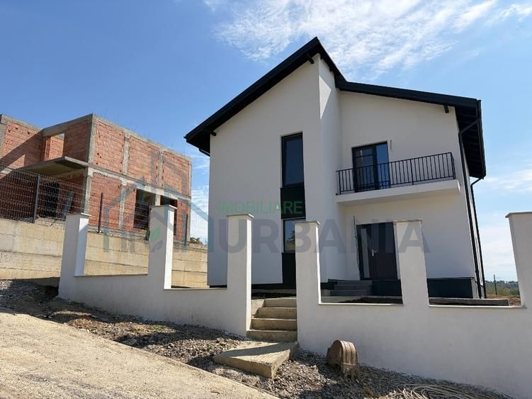 Vila de vanzare, Sorogari, Aroneanu - 4 camere, 120 mp utili, teren 500 mp - Poză 1