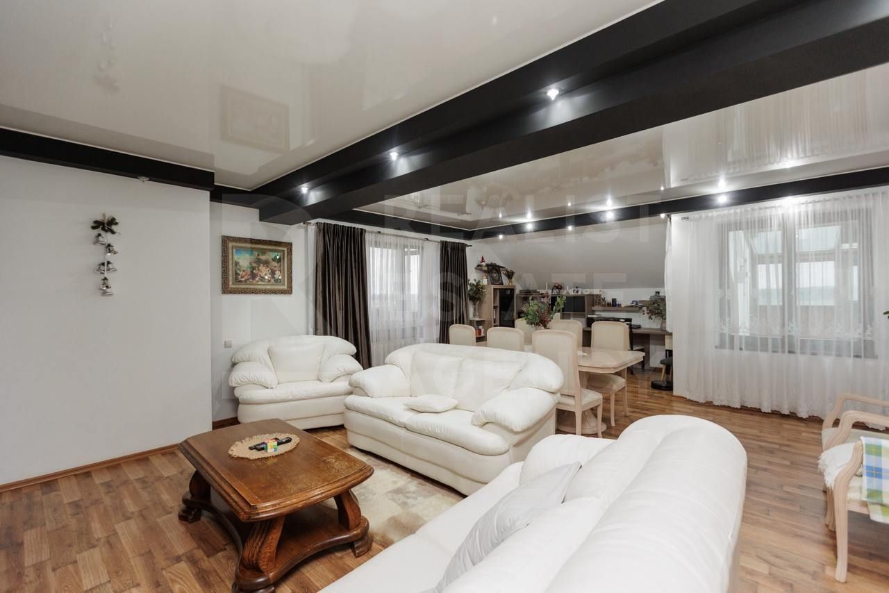 Vânzare, penthouse cu suprafața de 227 mp, str. Romană, Ungheni - Poză 11