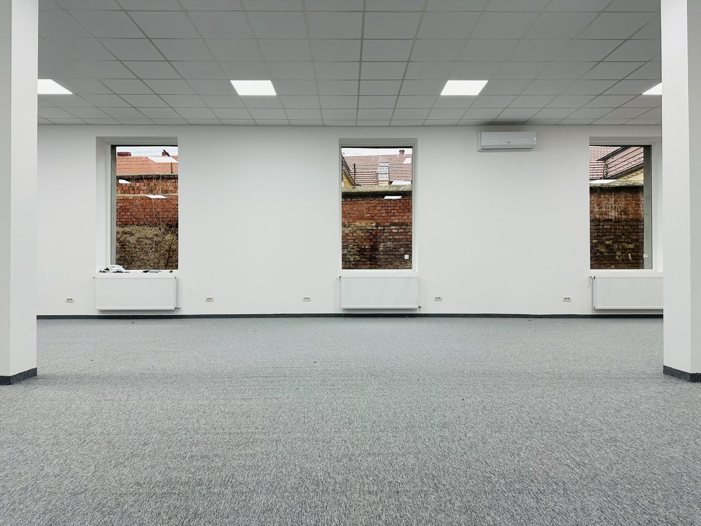 Oferta Inchiriata -Cladire Birouri Clasa A - Renovata integral | 276 mp | Com 0% - Poză 21