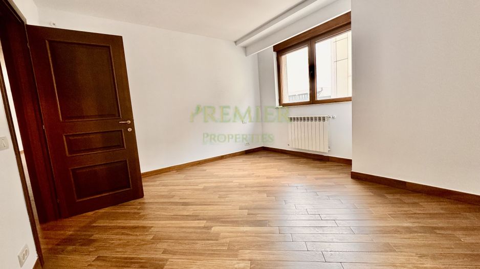 APARTAMENT CU 3 CAMERE DE VANZARE IN BLOC SOLID | DOROBANTI | R.BELLER | - Poză 6