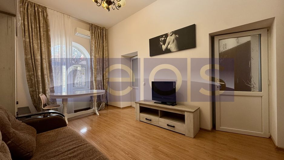 INCHIRIERE 2 CAMERE | ZONA UNIRII | LOC DE PARCARE | CENTRALA PROPRIE - Poză 2