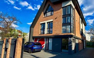 Spatiu birouri de inchiriat, premium, complet echipat - Poză 1