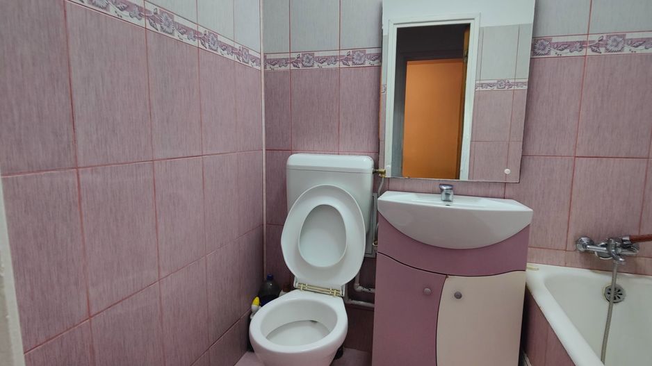 Apartament 3 camere de vânzare Drumul Taberei - Poză 19