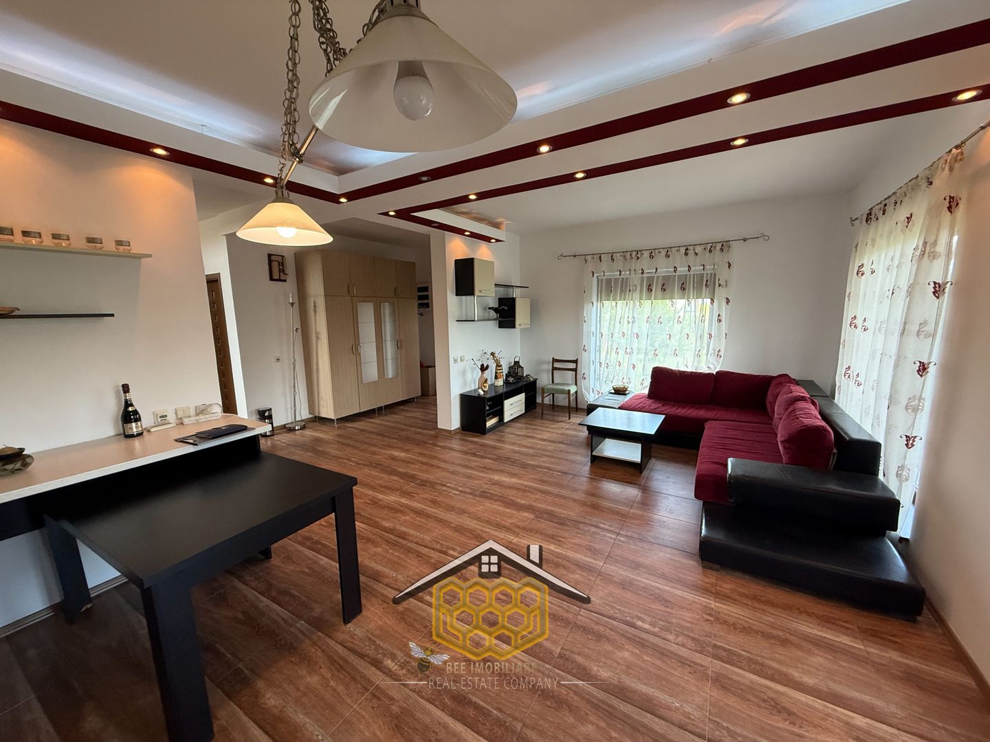 Casa P+1+Pod in Ghercesti, complet mobilata si utilata - Poză 2