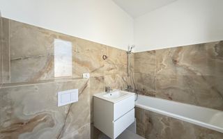 COMISION 0! Duplex finalizat - 5 camere, 3 bai. Panouri fotovoltaice. - Poză 9