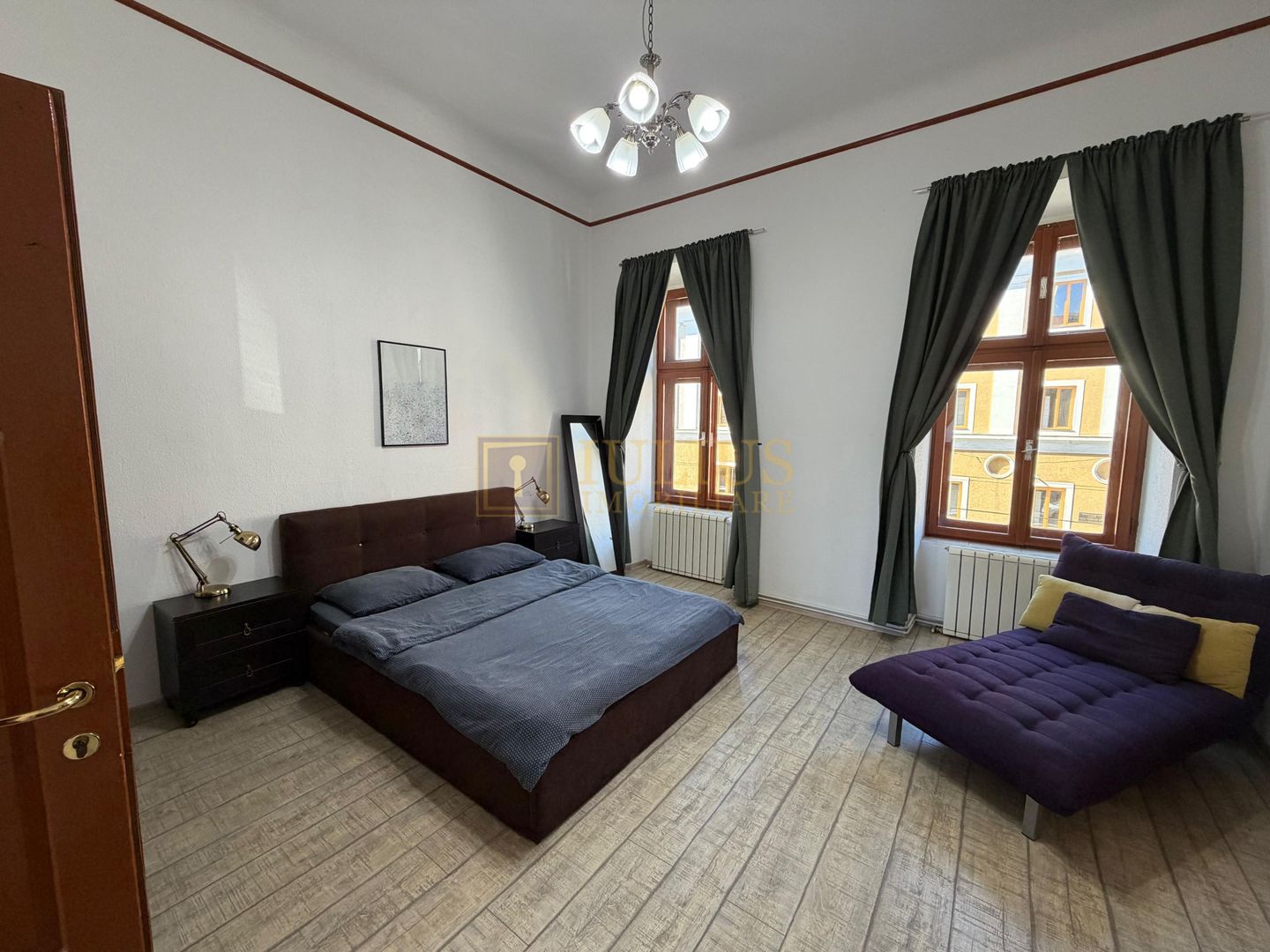 Cladire Istorica - Piata Unirii| 2 dormitoare| tavane inalte| apartament superb| - Poză 2